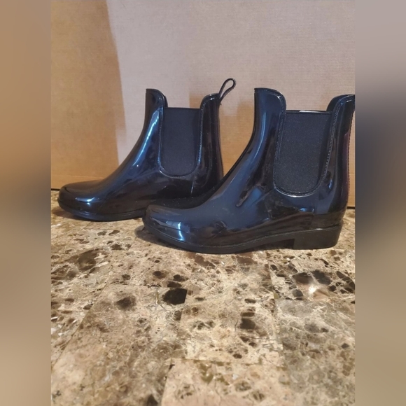 Mobesano  by Ska-Doo Women's Ladies Shiny Short Ankle High Rain Winter Boots - Picture 2 of 5